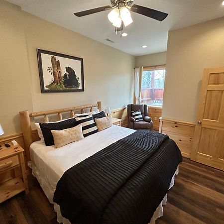 Prime Location & Loaded For Family Fun Villa Pigeon Forge Bagian luar foto
