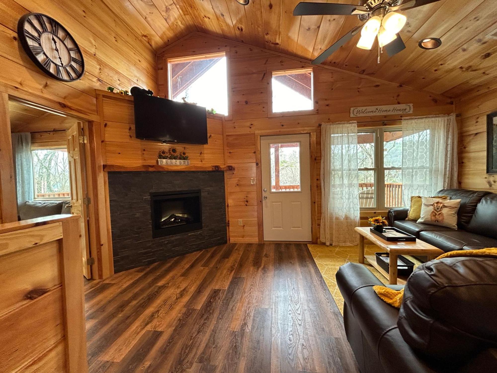 Prime Location & Loaded For Family Fun Villa Pigeon Forge Bagian luar foto